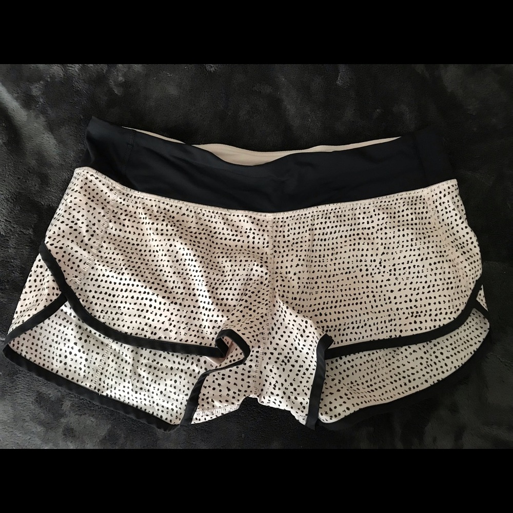 Lululemon women’s shorts size 8